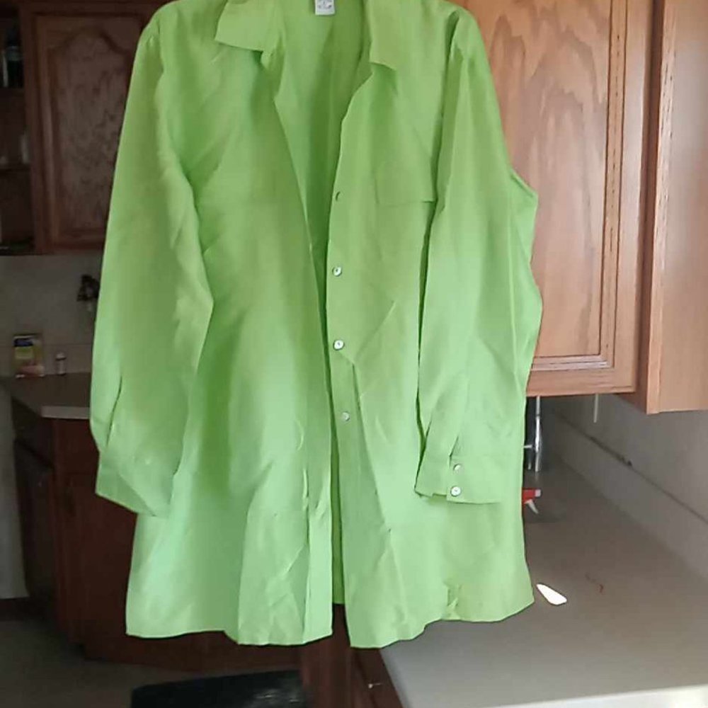 ALLISON  TAYLOR  WOMENS  TOP SIZE XL